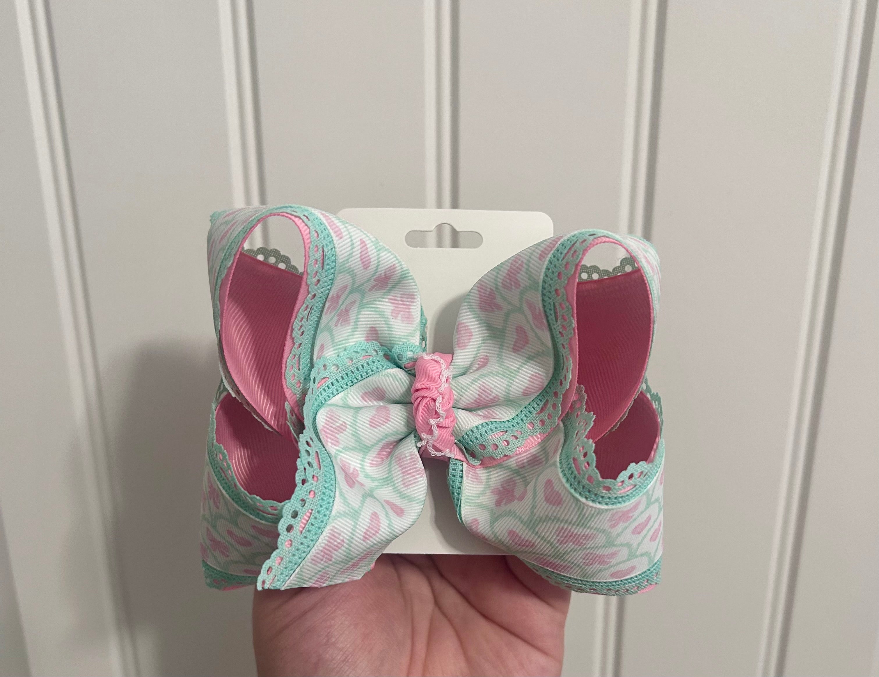 5.5” Mint/Pink Bows
