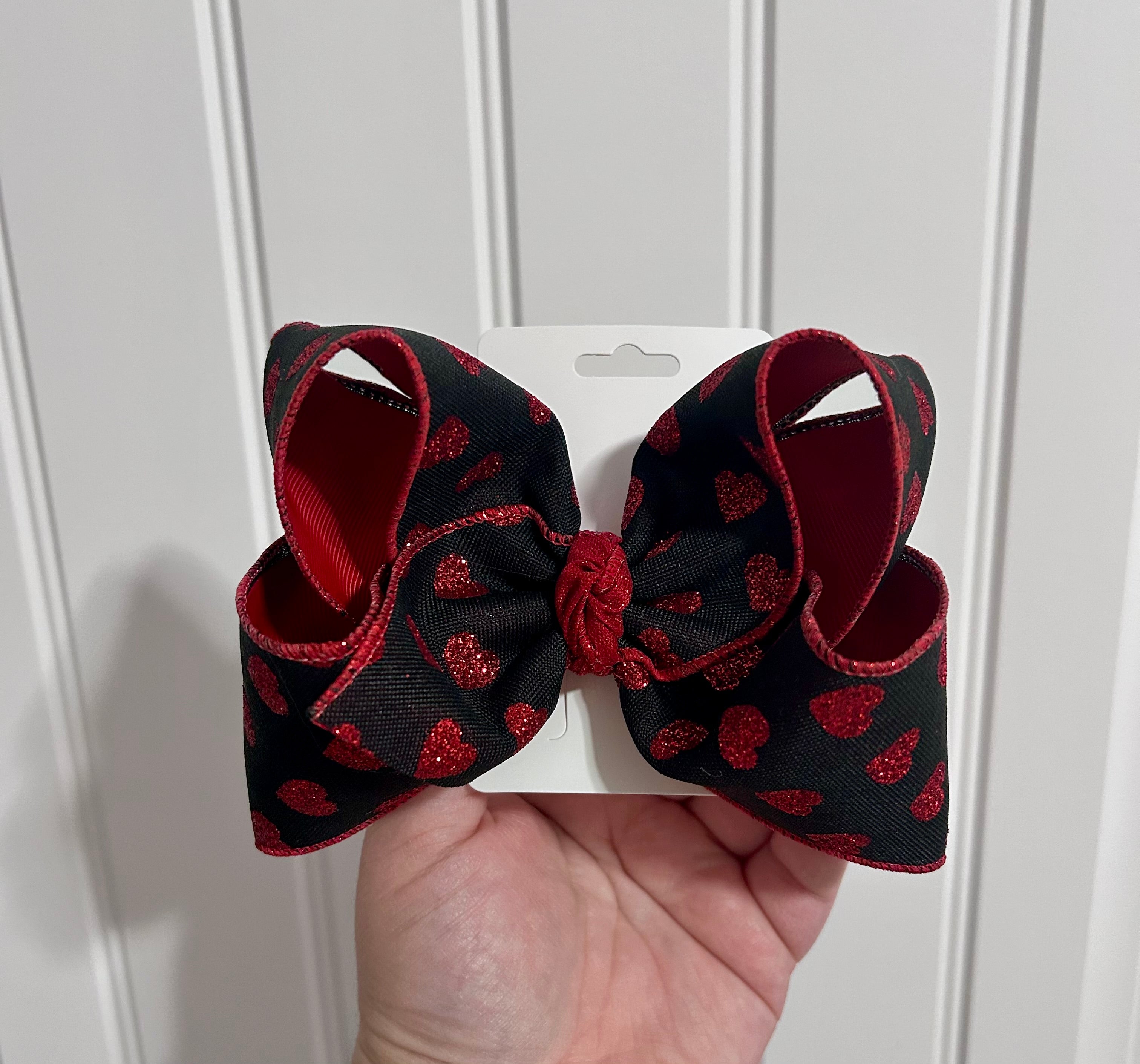 5.5” Red Heart Glitter