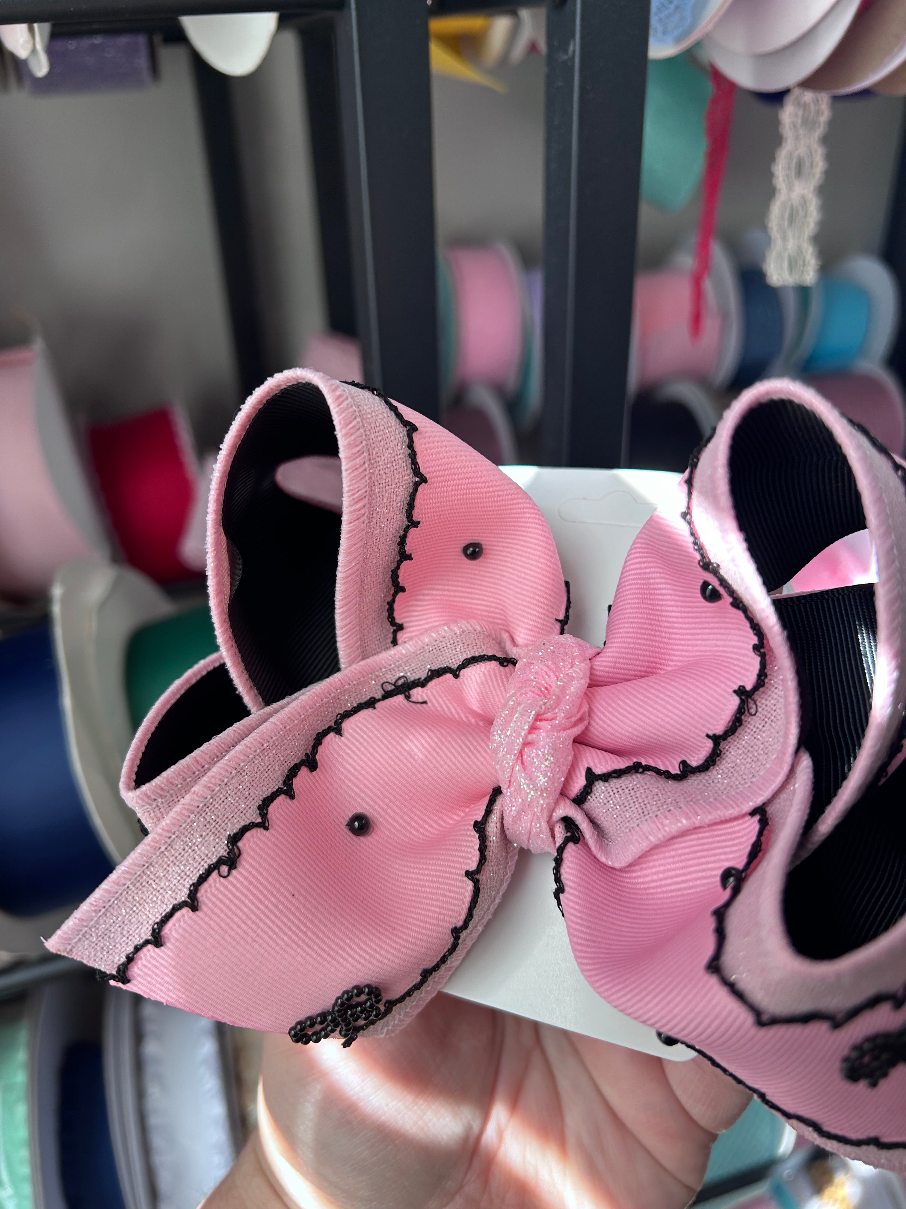 6” Pink/Black bow