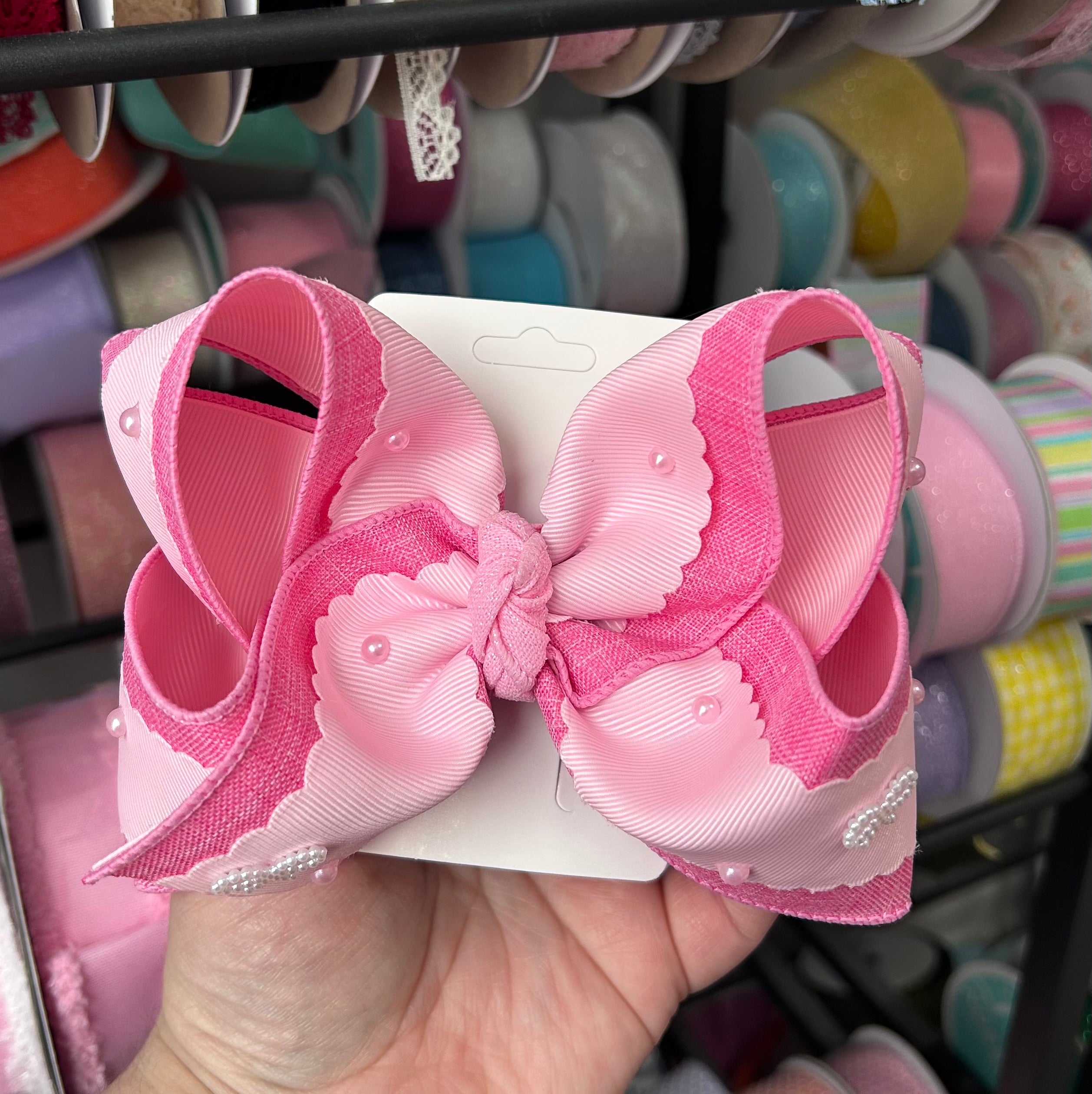 5.5” Pink pearl bow