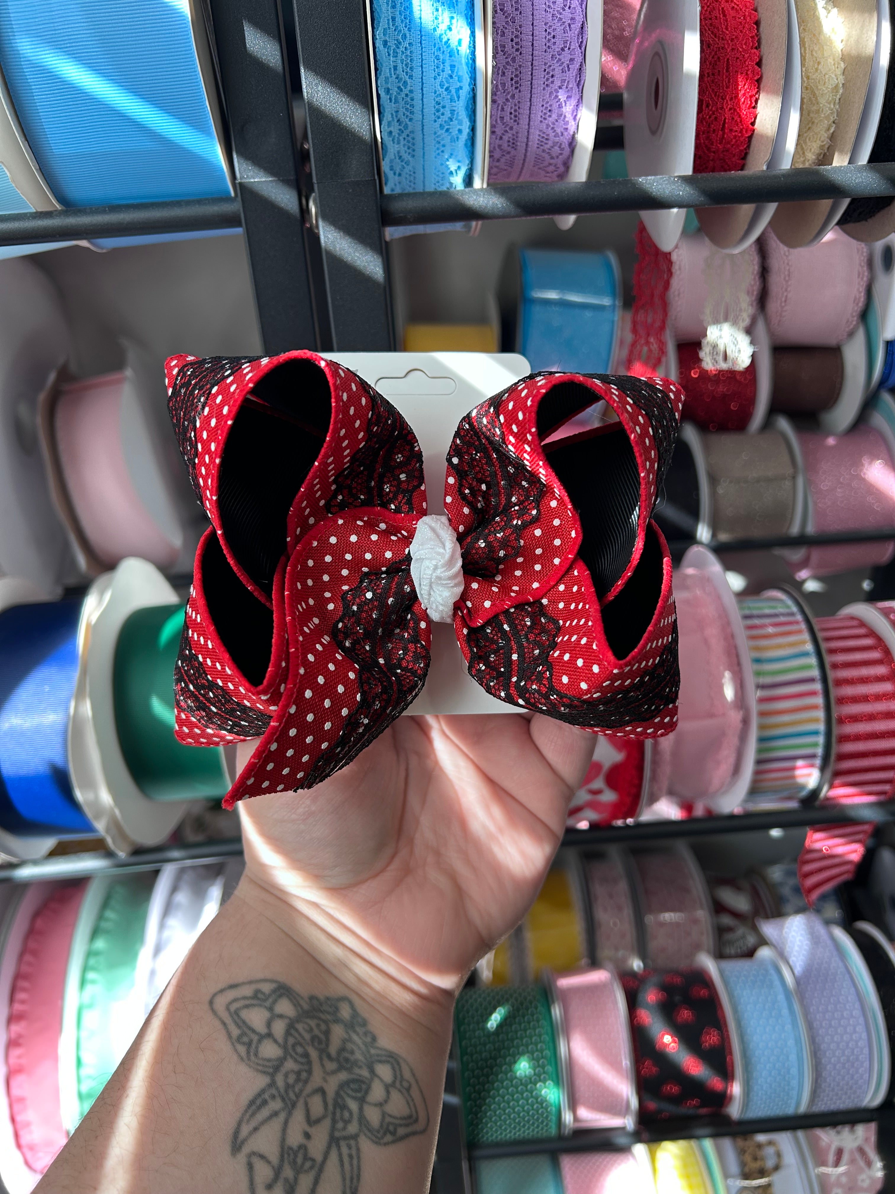 5.5” Mouse Bow