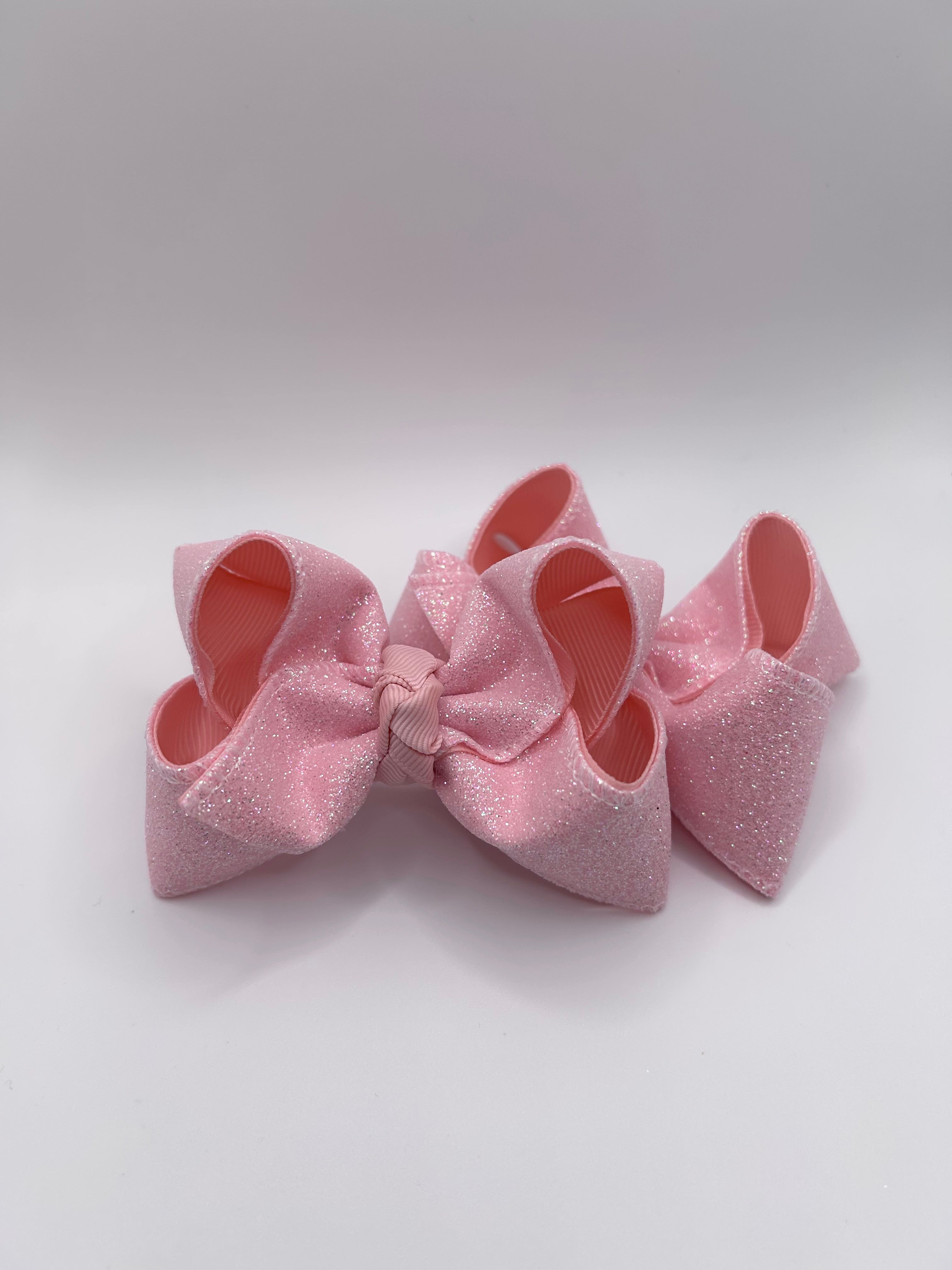 Light pink glitter piggies
