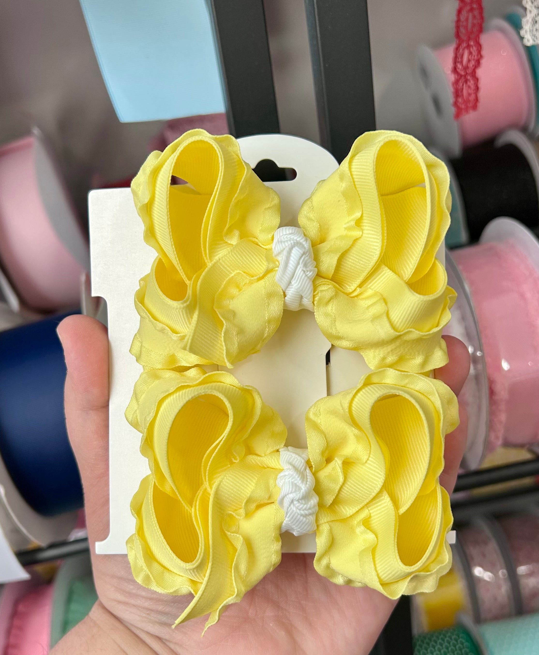 3.5” Yellow Ruffle Piggies