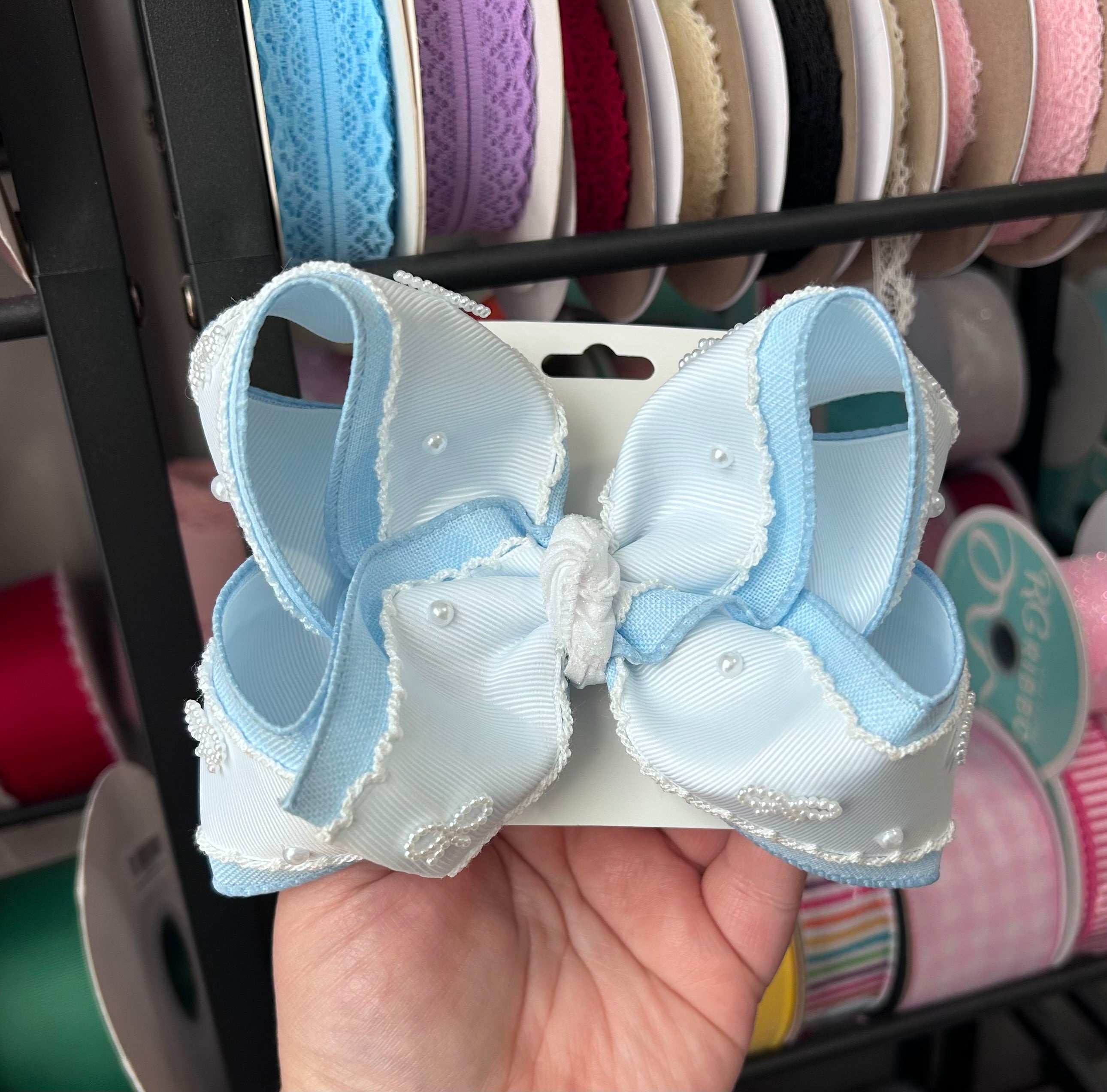 5.5” Blue pearl bow